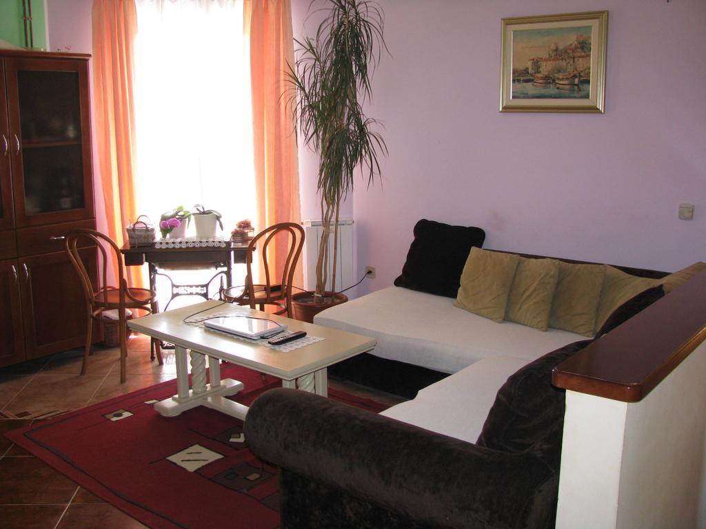 Apartment Megi Tribalj 객실 사진