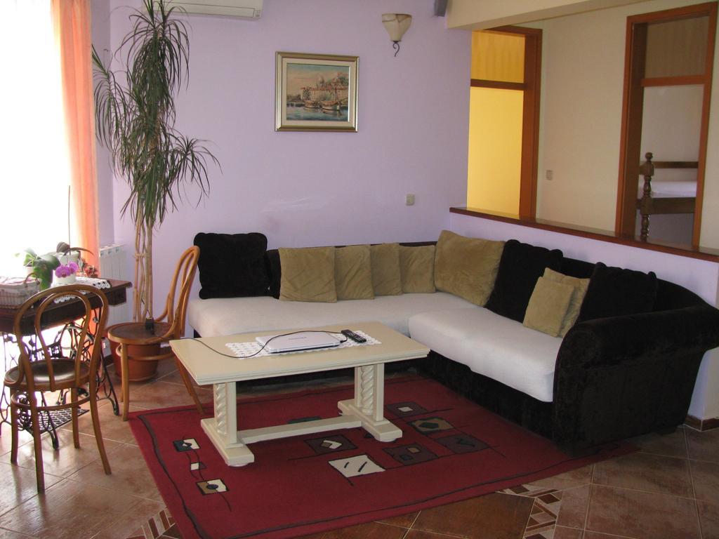 Apartment Megi Tribalj 객실 사진